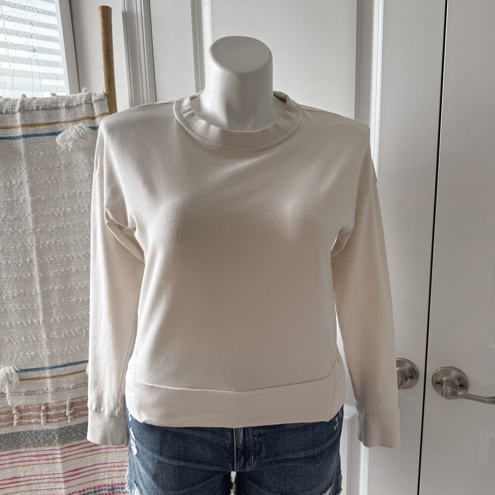Vuori Cream Sweatshirt